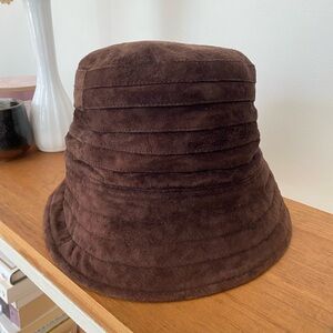 Danier vintage suede tall chocolate brown bucket hat